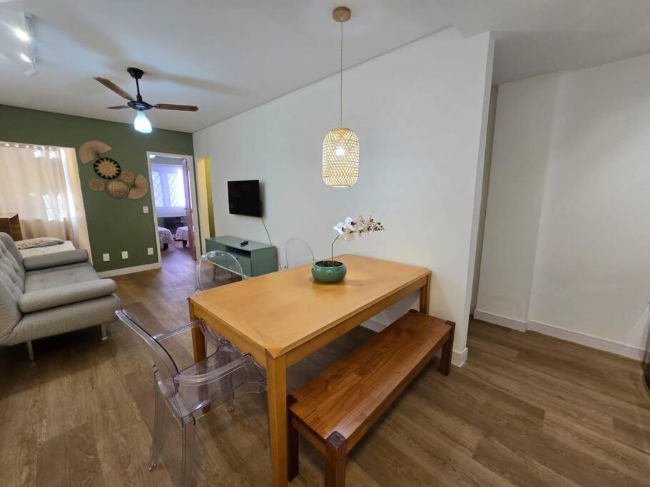 Recanto Camburi Apartamento *